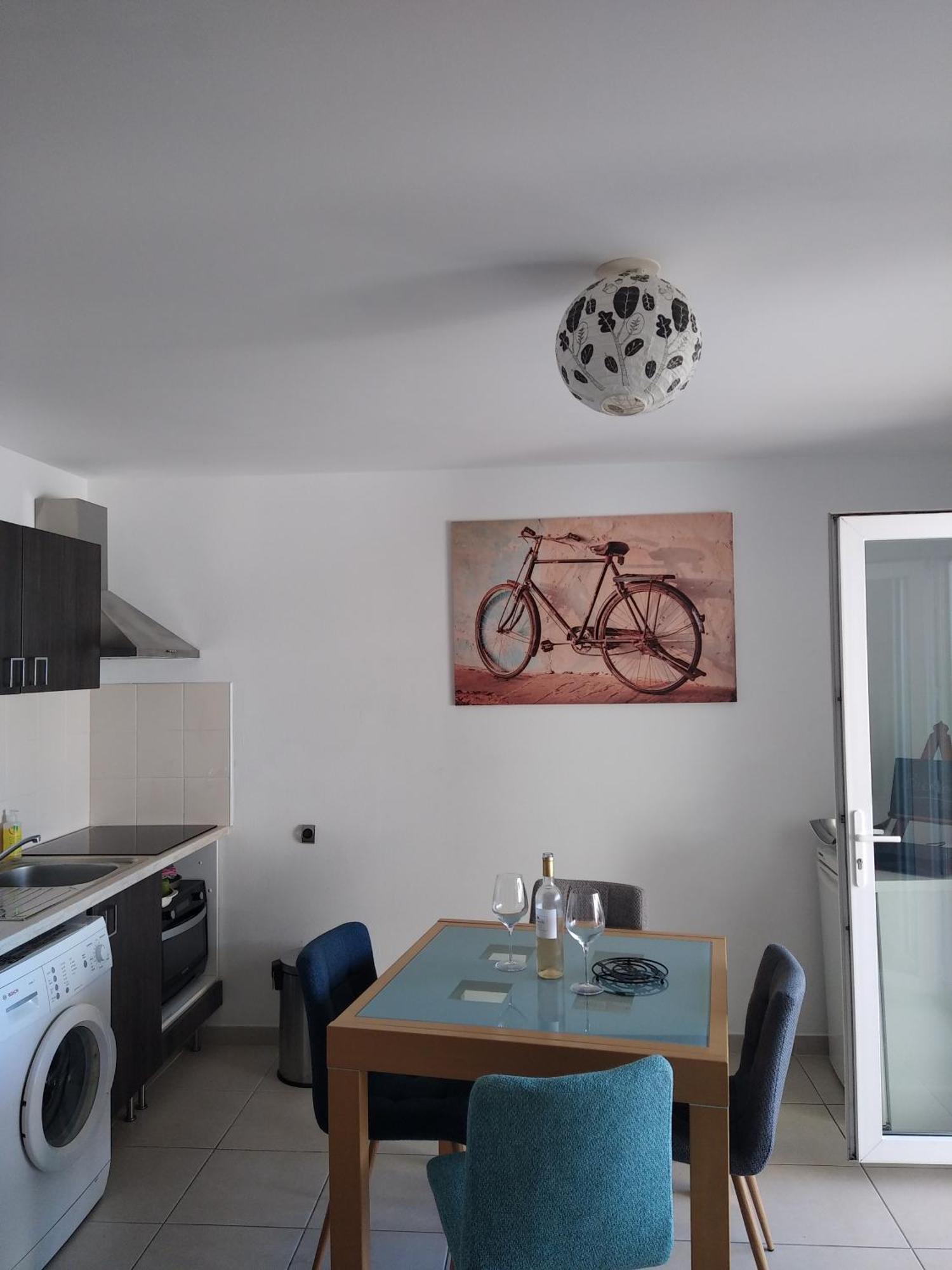 Apartment Rdc Avec Terrasse Et Parking Prive